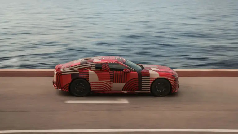 Jaguar Type 01: El GT eléctrico rueda en Mónaco antes de su debut