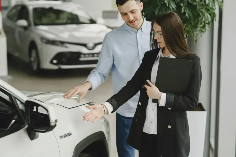 Matriculaciones en Murcia: Crecimiento del 9% impulsado por el coche eléctrico