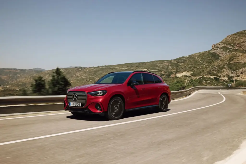 Primera prueba del Mercedes-Benz GLC eléctrico: El SUV más vendido del mundo quiere seguir siéndolo 38 Motor16 mercedes glc electrico 32 Motor16