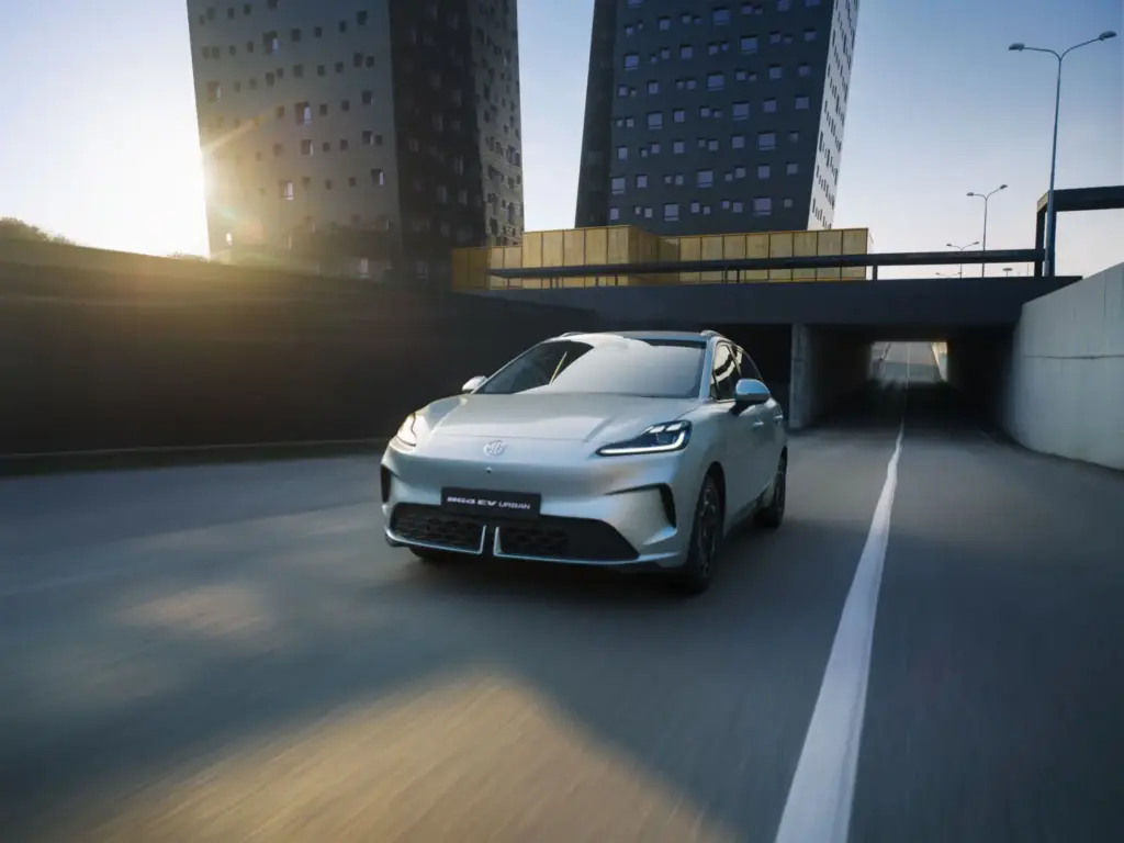 Probamos el MG4 EV Urban, un coche eléctrico para volver a lo básico 5 Motor16 mg4 iv urbano 1 motor16