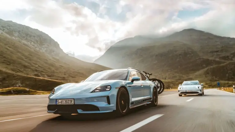 Porsche Travel Experience Alpine Ultimate: 30 puertos, 13 días, 8 países y 1 Porsche Taycan