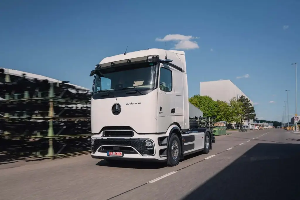 Mercedes-Benz eActros 600: La vuelta al mundo con 80 cargas en camión eléctrico 1 Motor16 vuelta mundo mercedes benz eactros14 Motor16