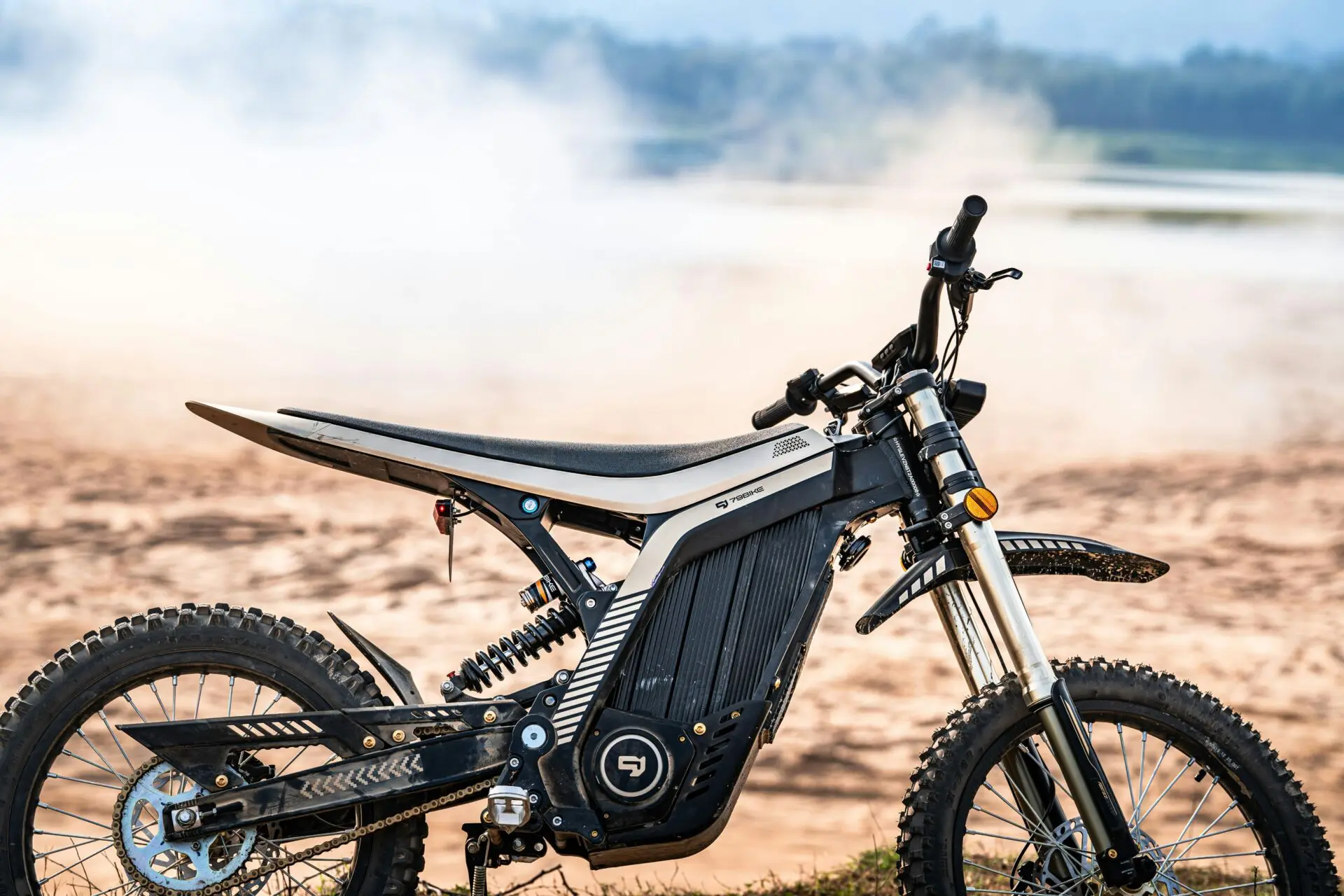 Zero XB y XE estrenan suspensiones regulables Sirris para exprimir el off-road 1 Motor16 Zero XE Sirris