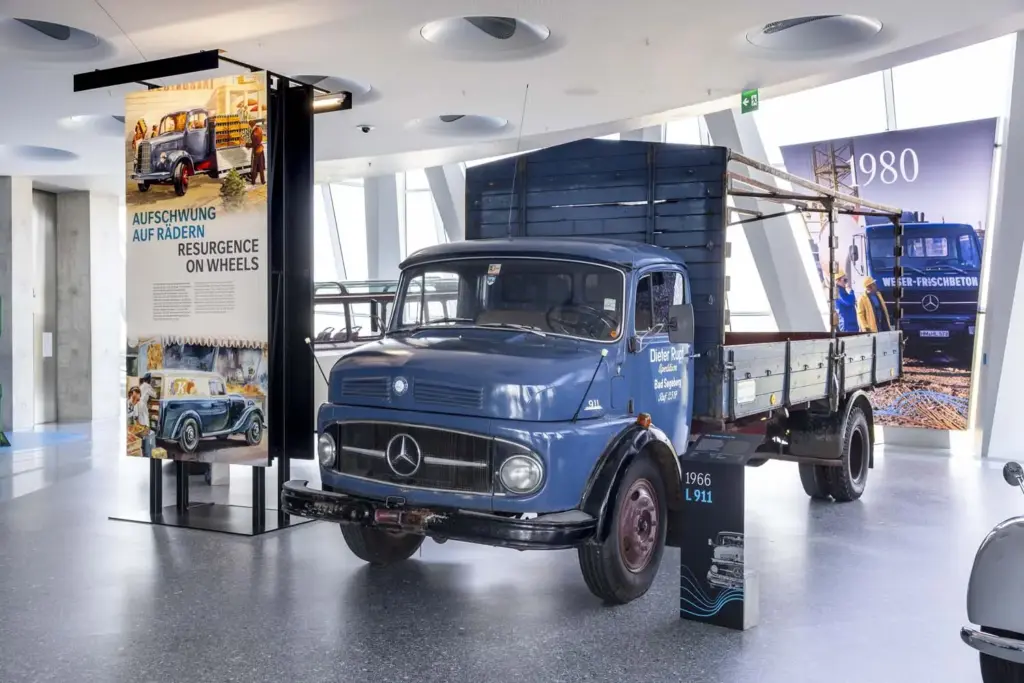 130 ANOS CAMIONES FURGONETAS MERCEDES BENZ11 Motor16