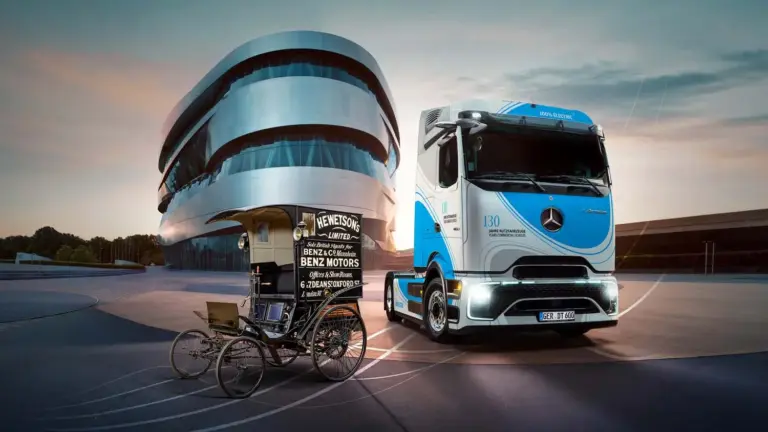 130 años de camiones y furgonetas Mercedes-Benz: la exposición que cuenta cómo cambiaron el mundo