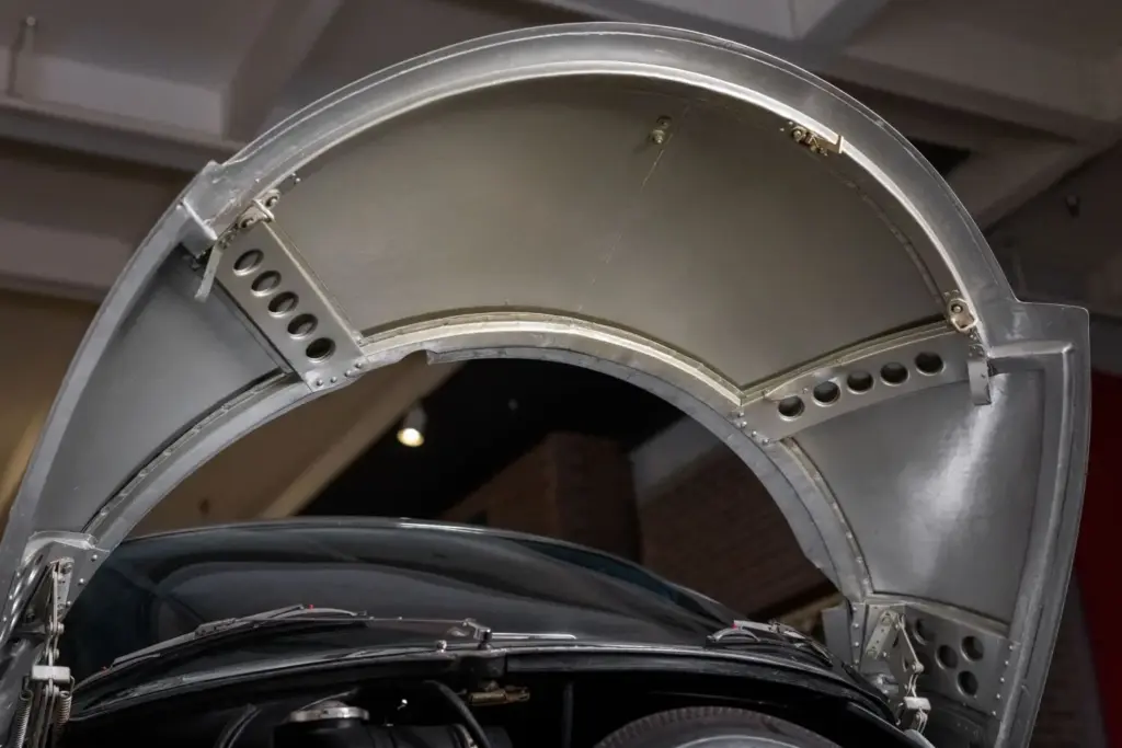 En 1961 Pininfarina cogió un Fiat 600D para crear un 'huevo' tan rápido como exclusivo 22 Motor16 1961 Pininfarina Y Berlinetta Fiat 600D 9 Motor16