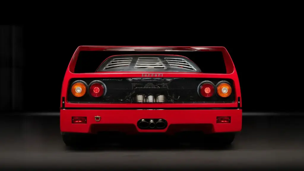 Este Ferrari F40 con matrícula y casi de carreras apunta a acariciar los 4 millones de euros 8 Motor16 1990 Ferrari F40 Michelotto 22 Motor16