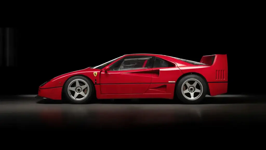 Este Ferrari F40 con matrícula y casi de carreras apunta a acariciar los 4 millones de euros 6 Motor16 1990 Ferrari F40 Michelotto 3 Motor16