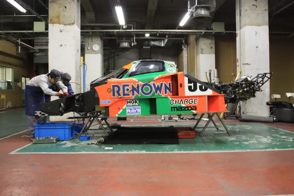 1991 Mazda 787B Le Mans 16 Motor16