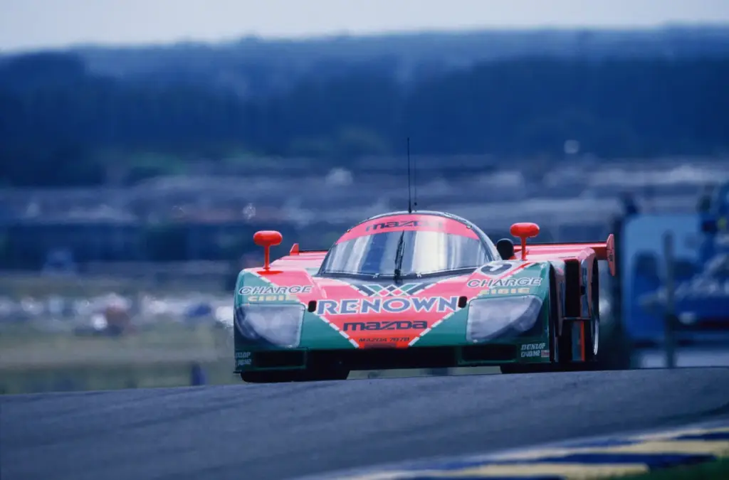 1991 Mazda 787B Le Mans 9 Motor16
