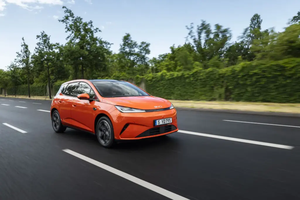 2026 BYD Dolphin G DM i 14 Motor16