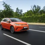 BYD Dolphin G DM-i: Conducimos un utilitario que es único en el mercado