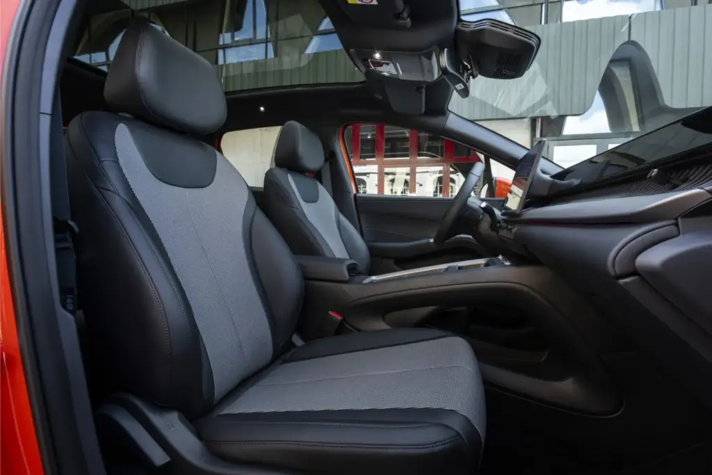 2026 BYD Dolphin G DM i 33 Motor16