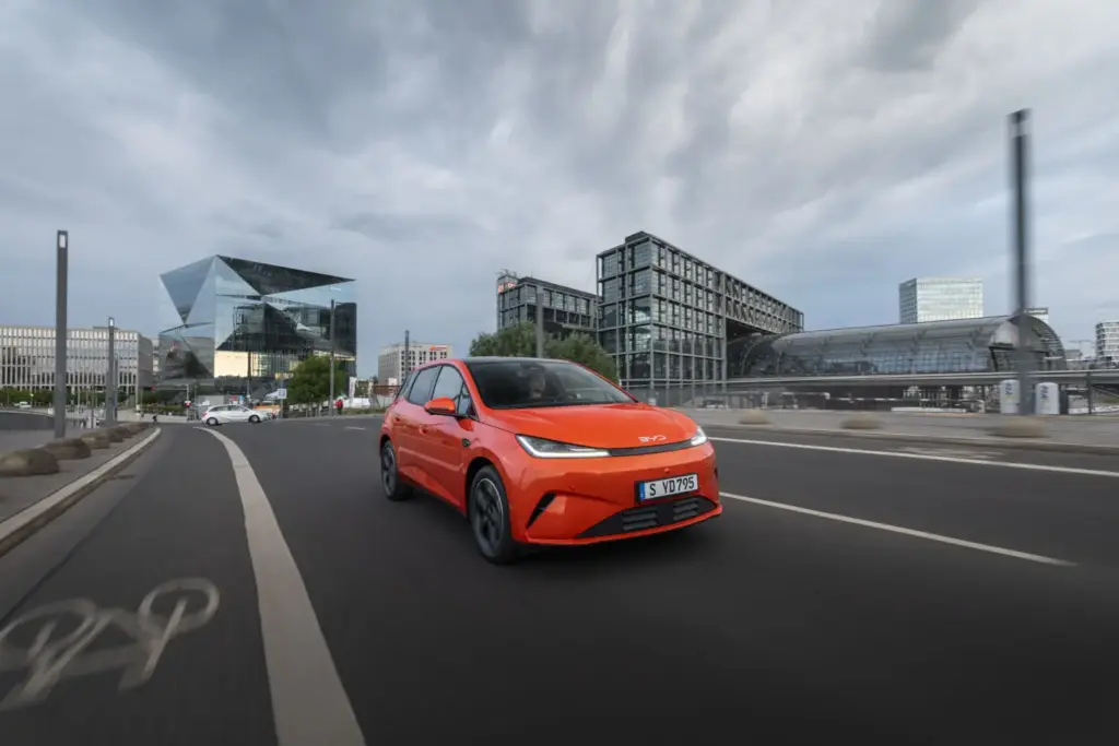 2026 BYD Dolphin G DM i 9 Motor16