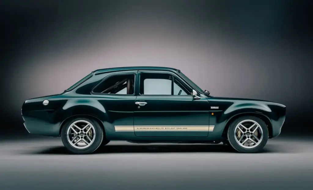 Boreham Motorworks resucita el Ford Escort RS Mk1: una joya analógica con 330 CV y que grita a 10.000 rpm 4 Motor16 2026 Boreham Motorworks Ford Escort RS Mk1 13 Motor16