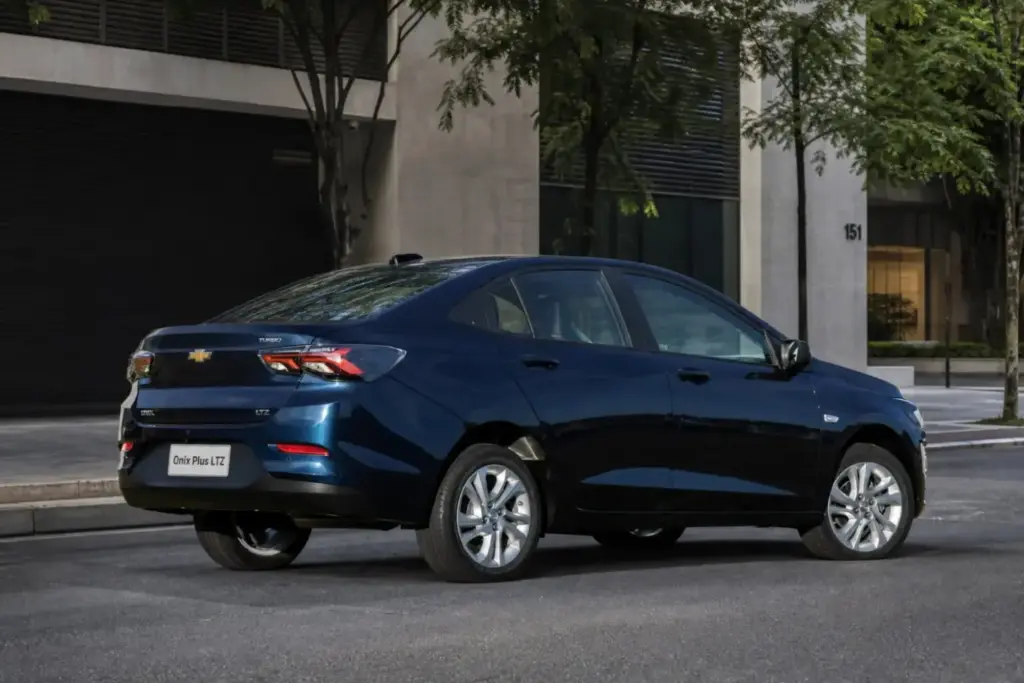 Onix: El compacto que Chevrolet conserva con vida y que vende por 17.000 euros 22 Motor16 2026 Chevrolet Onix Plus LTZ 2 Motor16