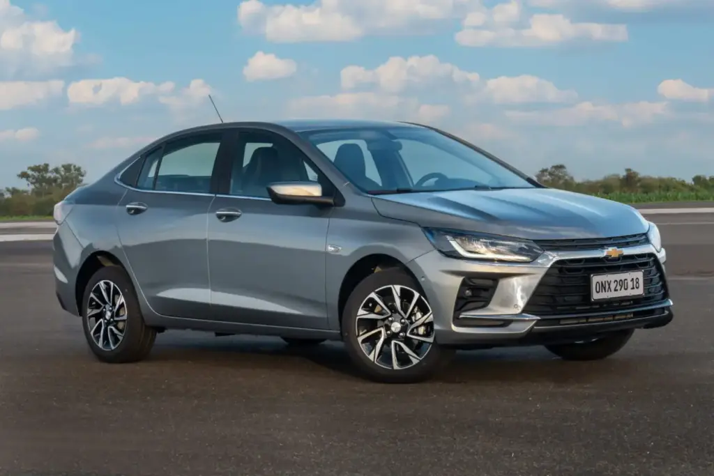 Onix: El compacto que Chevrolet conserva con vida y que vende por 17.000 euros 23 Motor16 2026 Chevrolet Onix Plus Premium 1 Motor16