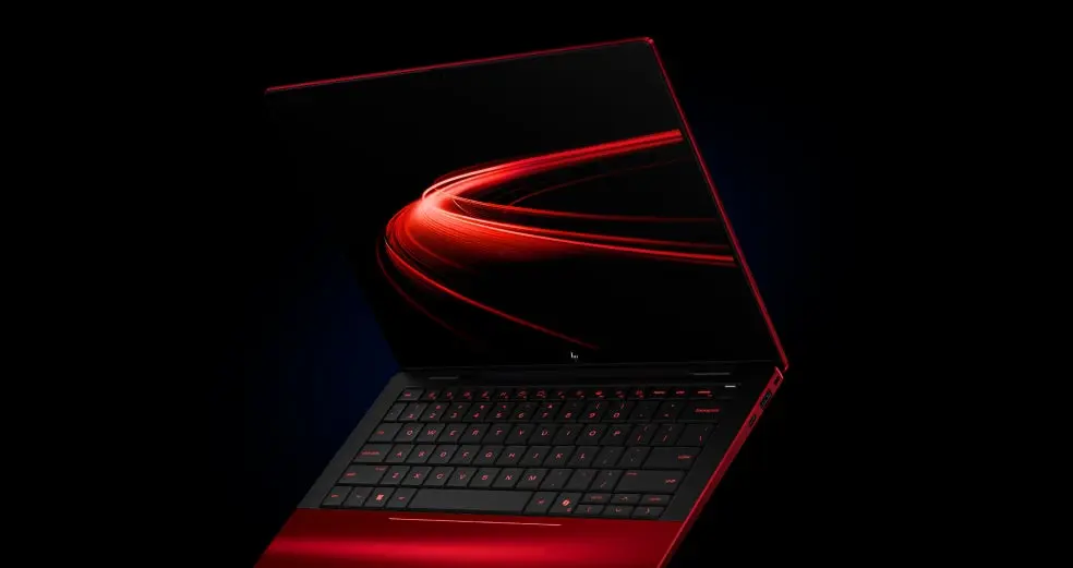 El Ferrari Luce de los ordenadores portátiles lo firma HP y cuesta como unas vacaciones en Bali 4 Motor16 2026 Ferrari HP ordenador portatil 3 Motor16