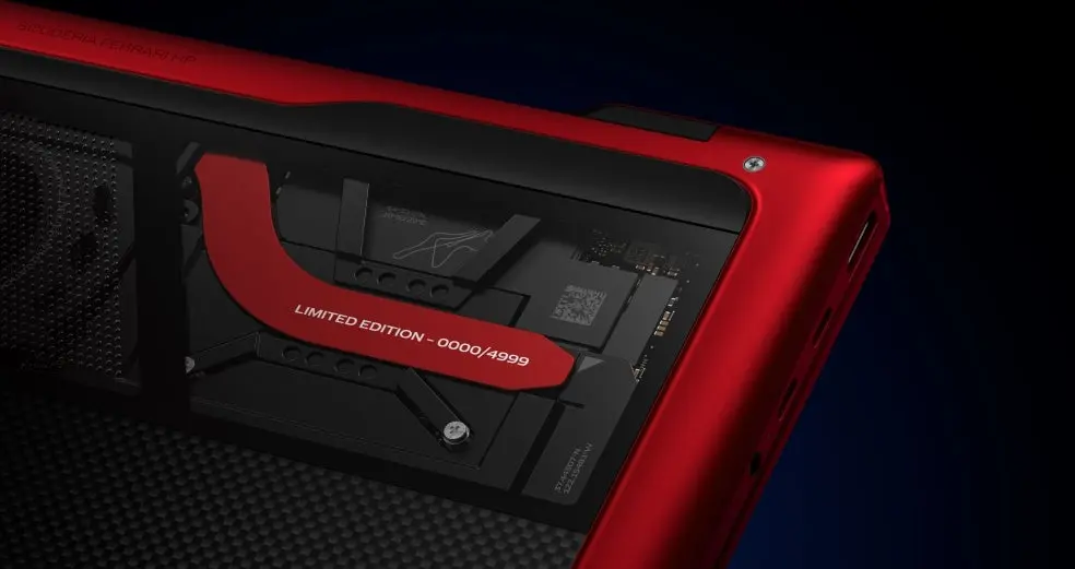 El Ferrari Luce de los ordenadores portátiles lo firma HP y cuesta como unas vacaciones en Bali 1 Motor16 2026 Ferrari y HP ordenador portátil. Imagen detalle.