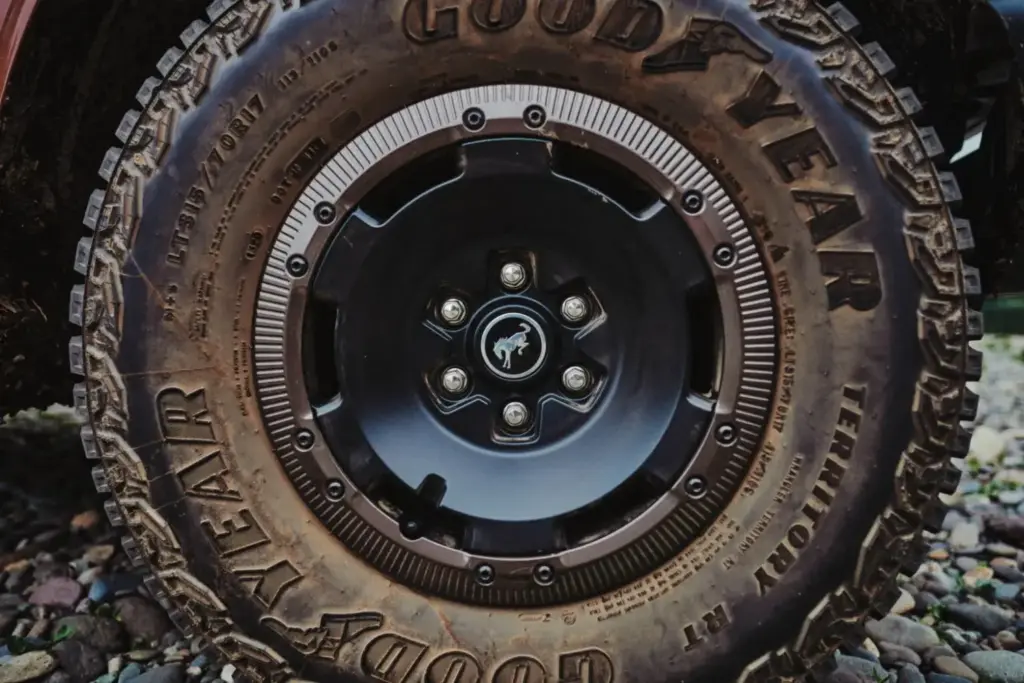 2026 Ford Bronco Filson 20 Motor16
