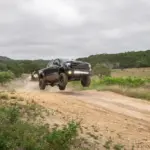 El GMC Sierra puede plantar cara a 1500 TRX y F-150 Raptor R con la ayuda de unos chicos de Texas