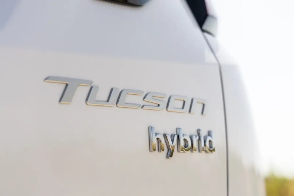 Hyundai Tucson 1.6 CRDI 48V: Cuando no seguir las normas tiene sus ventajas 15 Motor16 2026 Hyundai Tucson 16 CRDI 48 10 Motor16