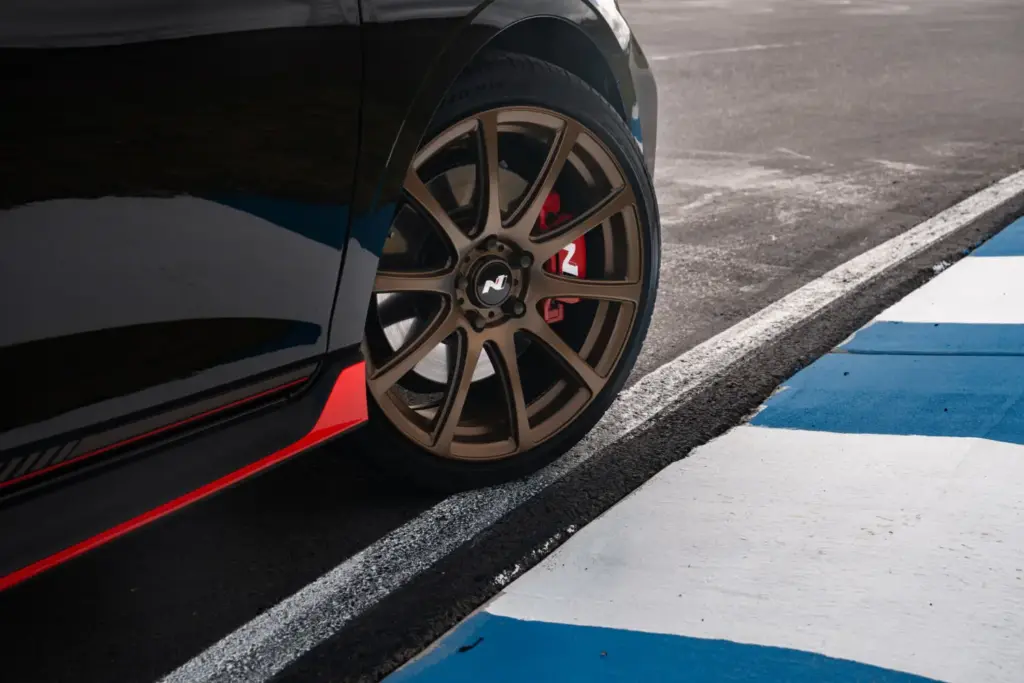 2026 Hyundai i20 N Shadow Edition 12 Motor16