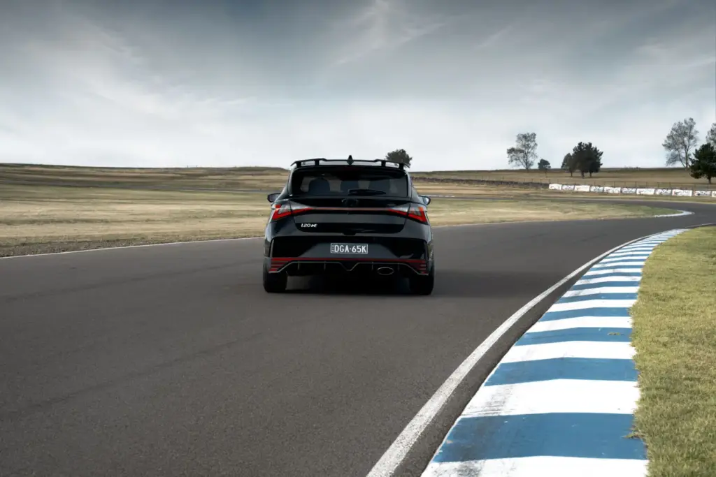 2026 Hyundai i20 N Shadow Edition 5 Motor16