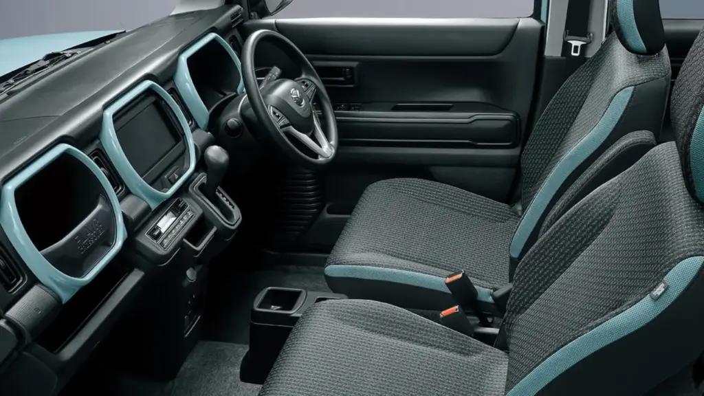 Mazda Flair Crossover: Un SUV de menos de 9.000 euros más pequeño y ligero que un MX-5 2 Motor16 2026 Mazda Flair Crossover. Imagen interior.