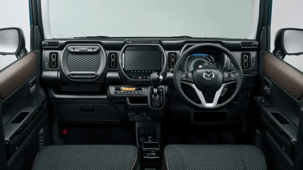 Mazda Flair Crossover: Un SUV de menos de 9.000 euros más pequeño y ligero que un MX-5 14 Motor16 2026 Mazda Flair Crossover 6 Motor16