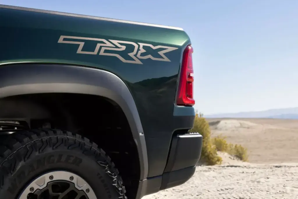 2026 Ram 1500 SRT TRX 15 Motor16