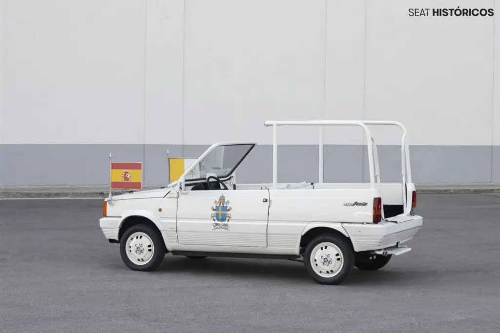 2026 Seat Panda Papamovil 1 Motor16