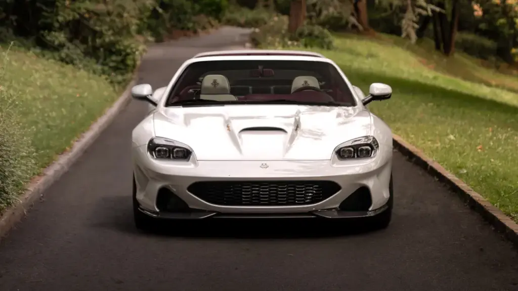 2026 Touring Superleggera V12Veloce Aperta 16 Motor16