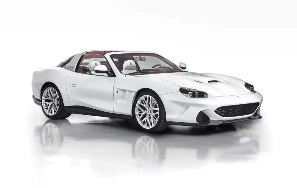 2026 Touring Superleggera V12Veloce Aperta 2 Motor16