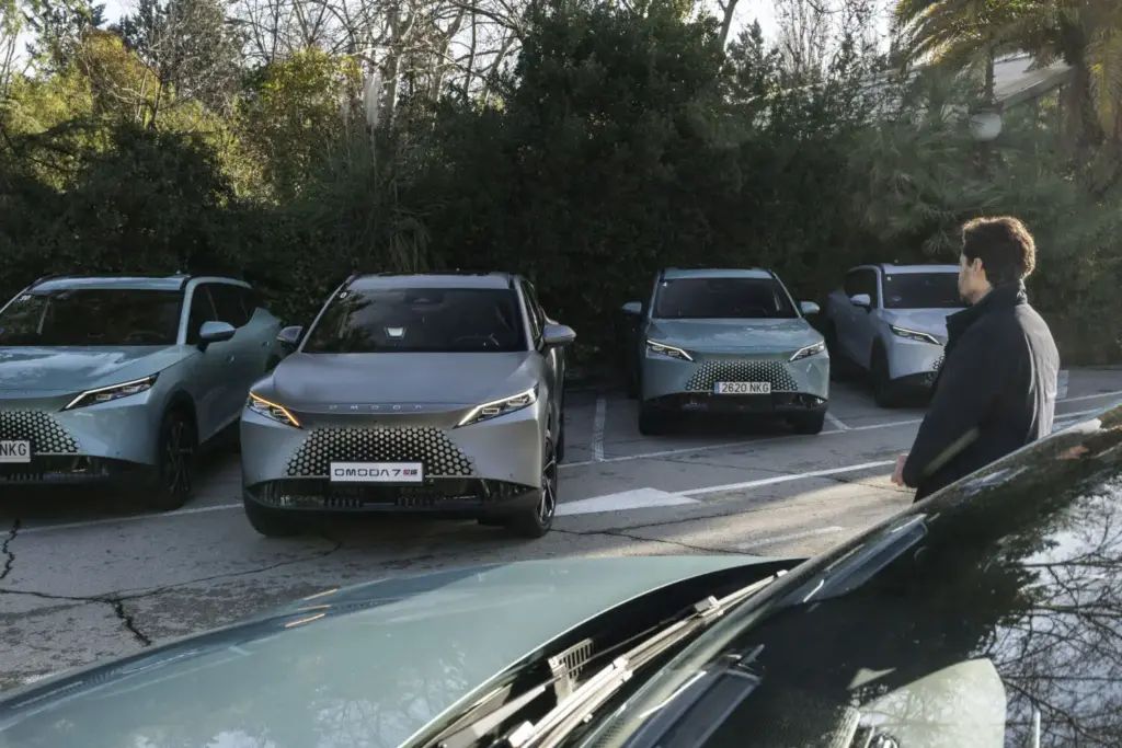 2026 VPD Asistente aparcamiento OMODA 6 Motor16