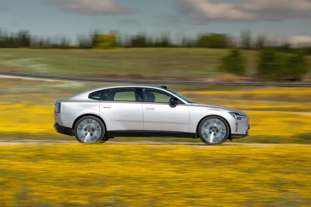 2026 Volvo ES90. Prueba. Imagen barrido.
