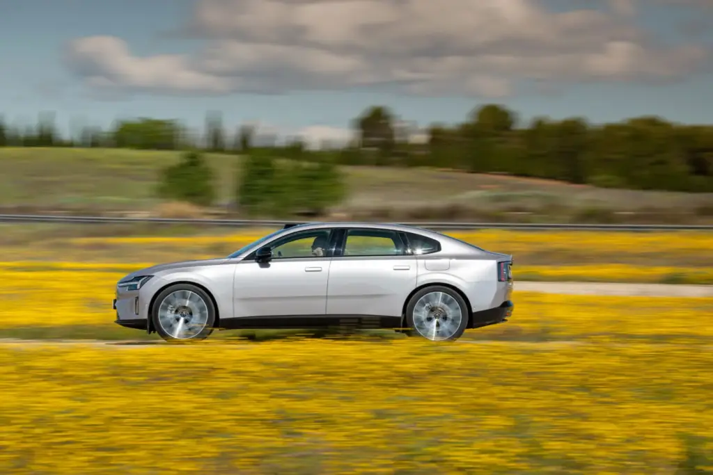 2026 Volvo ES90 Extended Range Prueba 11 Motor16