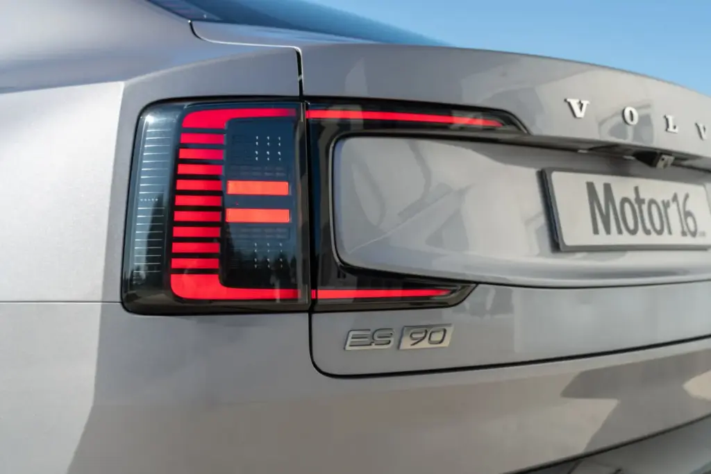 2026 Volvo ES90 Extended Range Prueba 21 Motor16