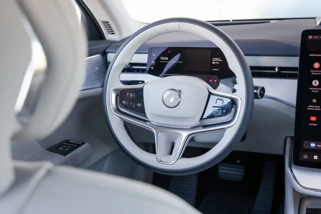 2026 Volvo ES90 Extended Range Prueba 26 Motor16