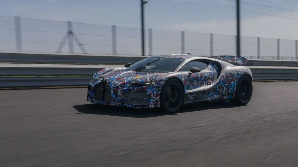 2026 bugatti tourbillon neumaticos michelin 1 Motor16