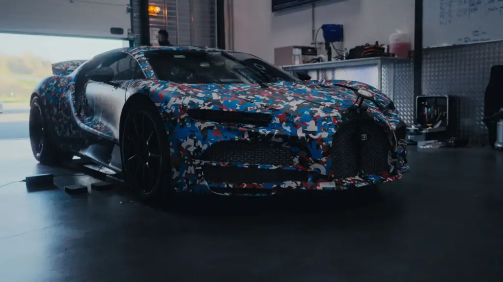 2026 Bugatti Tourbillon. Michelin. Imagen estática.