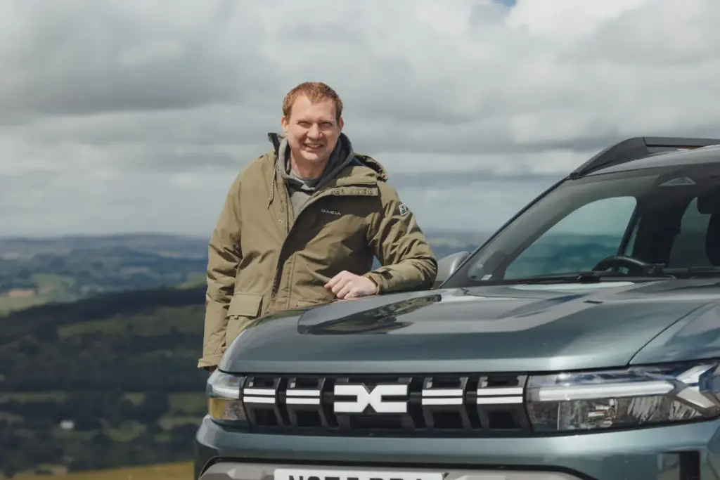 2026 dacia duster hybrid kevin booker 11 Motor16