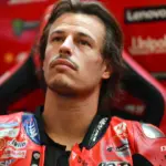 Bulega gana en Magny-Cours y deja el título de Superbikes a un paso