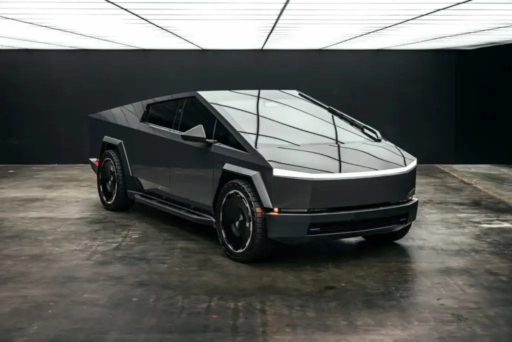 El Tesla Cybertruck puede rodar sobre llantas de 24 pulgadas gracias a Unplugged Performance 7 Motor16 2026 tesla cybertruck llantas cybrdisc up 3 Motor16