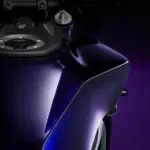 Yamaha MT-09: el kit estético Vio-Mirage con pintura de espejo variable llega en octubre por 930 €