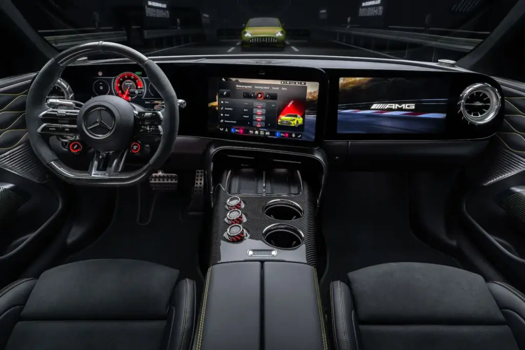 El Mercedes-AMG GT 4 Puertas Coupé ya tiene precios para España 4 Motor16 26c0129 016 Motor16