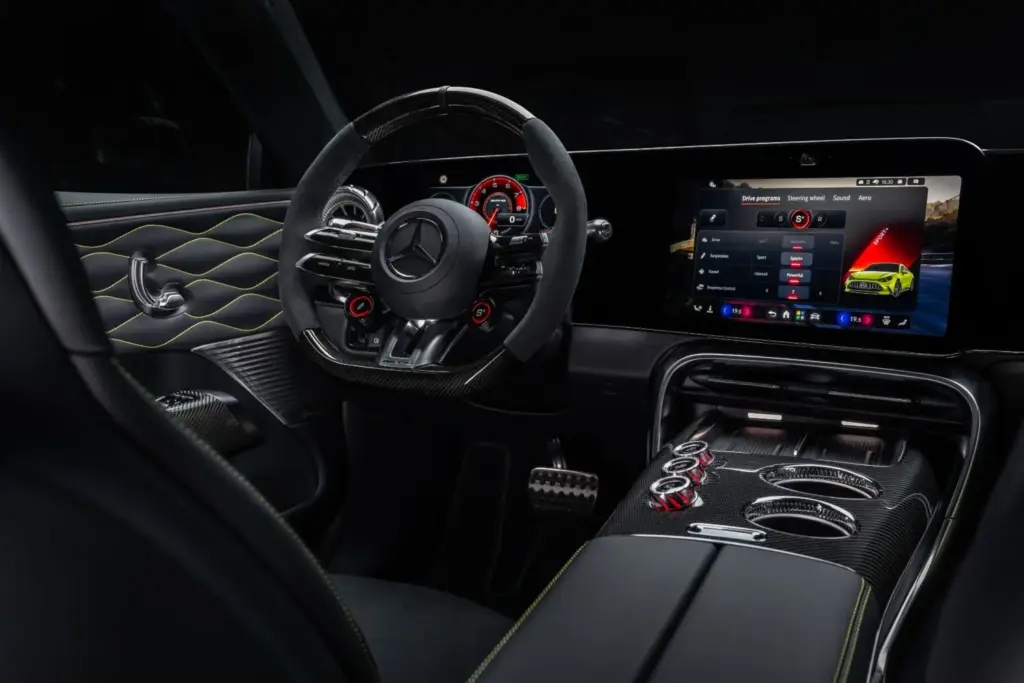 El Mercedes-AMG GT 4 Puertas Coupé ya tiene precios para España 16 Motor16 26c0129 020 Motor16