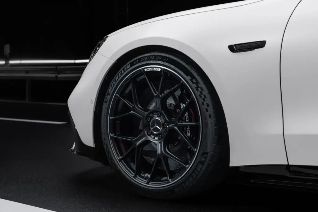 El Mercedes-AMG GT 4 Puertas Coupé ya tiene precios para España 32 Motor16 26c0130 011 Motor16
