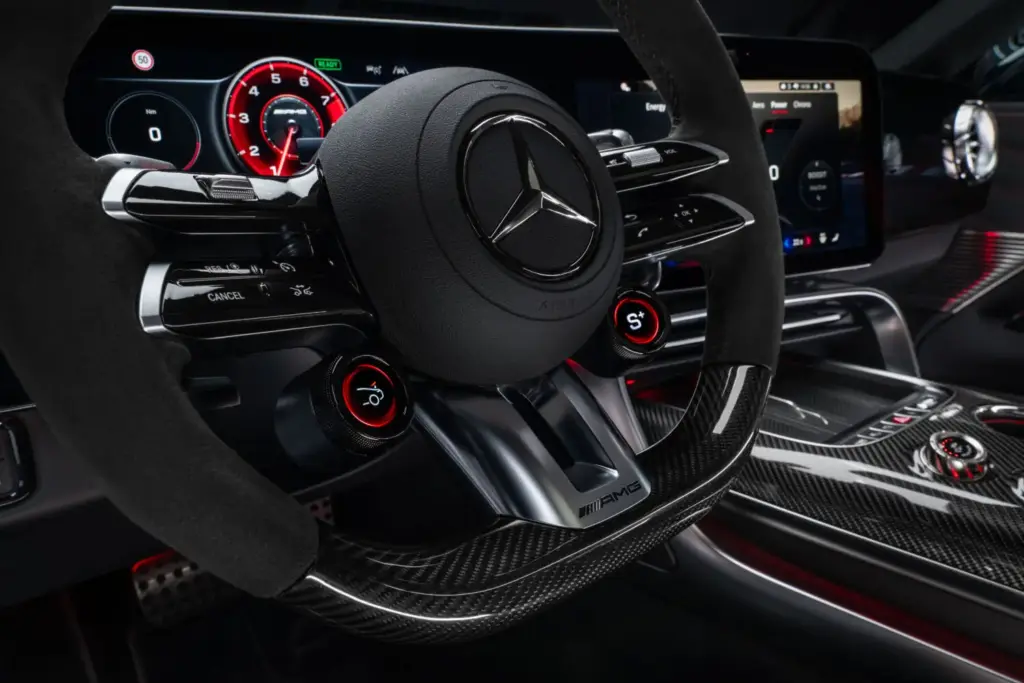El Mercedes-AMG GT 4 Puertas Coupé ya tiene precios para España 33 Motor16 26c0130 012 Motor16