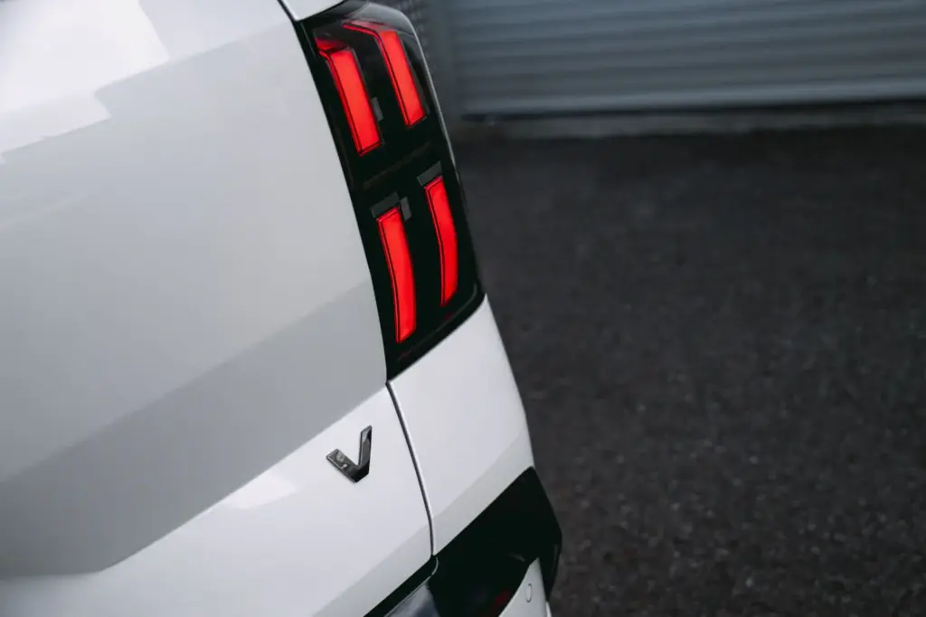AION V 8 Motor16